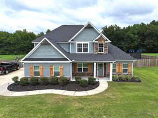320 Maple Lakes Drive, Cataula, GA 31804