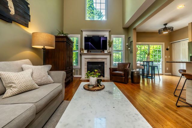 182 PORTSMOUTH CIR, Glen Mills, PA 19342
