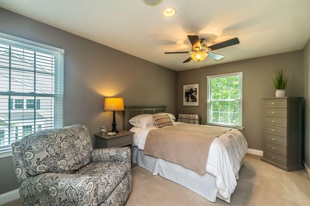 182 PORTSMOUTH CIR, Glen Mills, PA 19342
