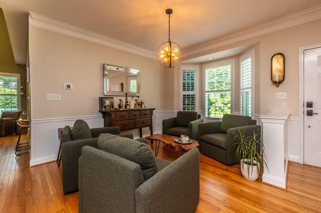182 PORTSMOUTH CIR, Glen Mills, PA 19342