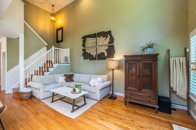 182 PORTSMOUTH CIR, Glen Mills, PA 19342
