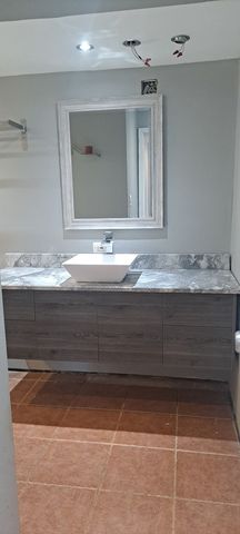 12B Kingery Quarter Road 108, Willowbrook, IL 60527