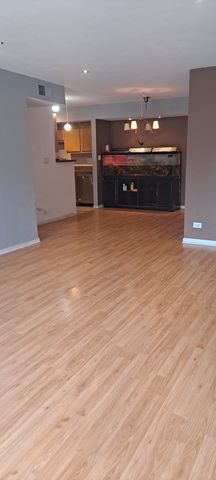 12B Kingery Quarter Road 108, Willowbrook, IL 60527