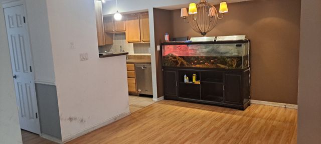 12B Kingery Quarter Road 108, Willowbrook, IL 60527