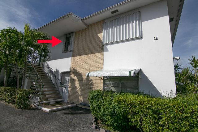 4056 Lake Osborne Drive 15, Lake Worth, FL 33461