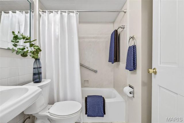 9149 Garber Road, St Louis, MO 63126