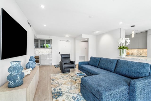 120 SE 5th Avenue 319, Boca Raton, FL 33432
