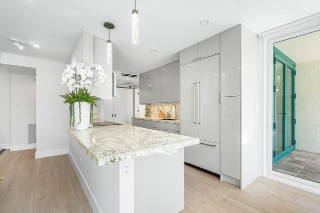120 SE 5th Avenue 319, Boca Raton, FL 33432