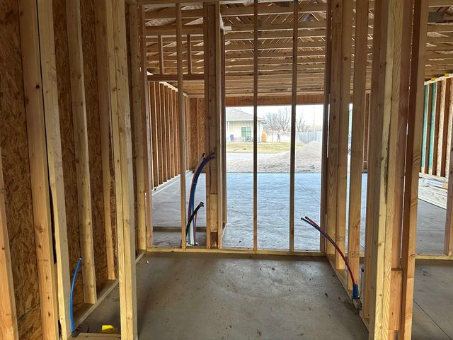 4304 N Sunny Ct, Wichita, KS 67205