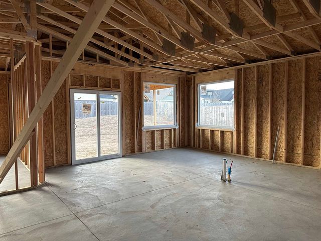 4304 N Sunny Ct, Wichita, KS 67205