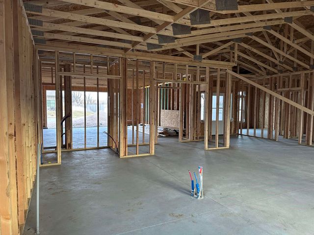 4304 N Sunny Ct, Wichita, KS 67205