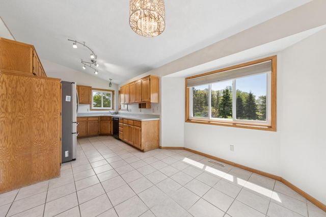 22463 129th Place N, Rogers, MN 55374