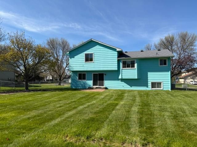 22463 129th Place N, Rogers, MN 55374