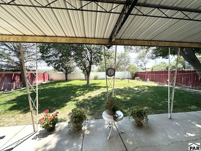 1518 E Beech St, Pueblo, CO 81001