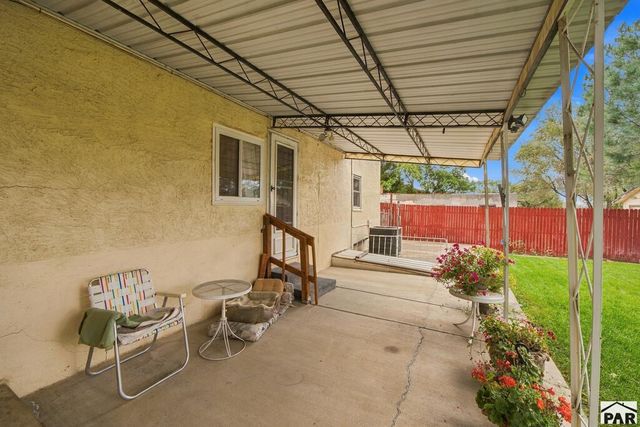 1518 E Beech St, Pueblo, CO 81001
