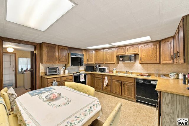 1518 E Beech St, Pueblo, CO 81001