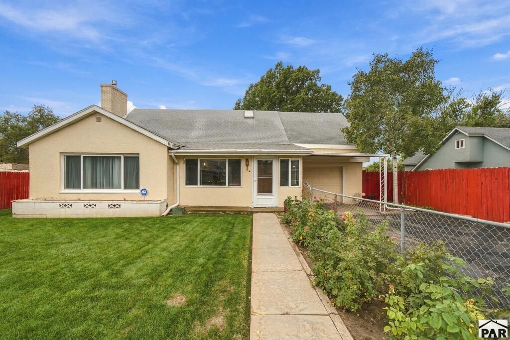1518 E Beech St, Pueblo, CO 81001