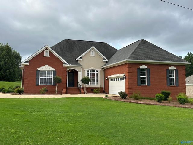 1290 River Run Road, Southside, AL 35907