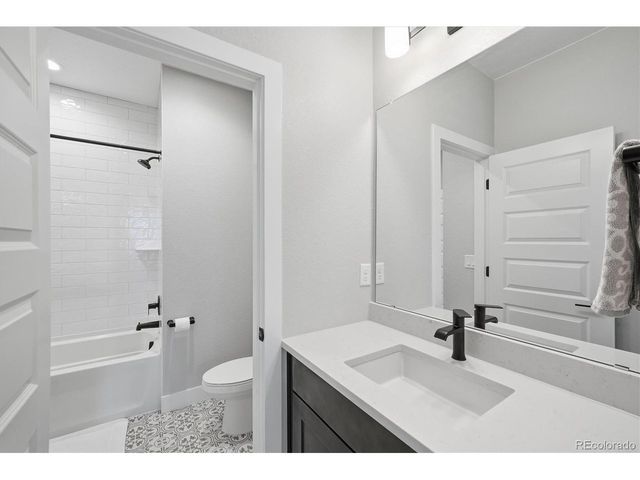 3069 Carabiner St, Castle Rock, CO 80108