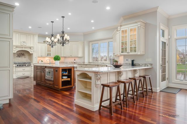 435 Winfield Lane, Inverness, IL 60010