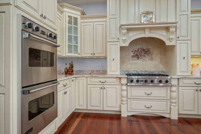 435 Winfield Lane, Inverness, IL 60010