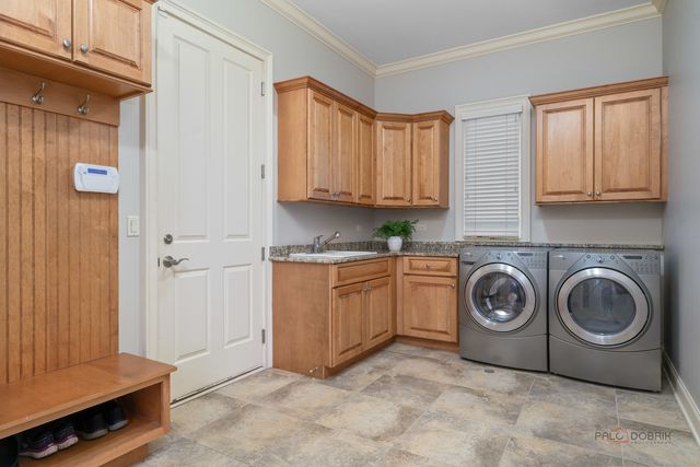 435 Winfield Lane, Inverness, IL 60010