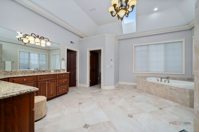 435 Winfield Lane, Inverness, IL 60010