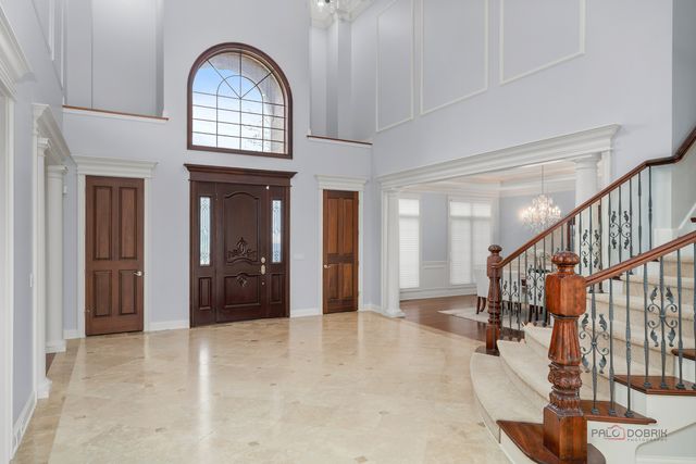 435 Winfield Lane, Inverness, IL 60010