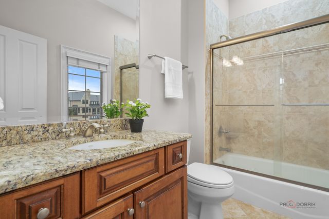 435 Winfield Lane, Inverness, IL 60010