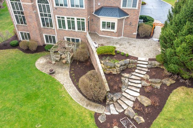 435 Winfield Lane, Inverness, IL 60010