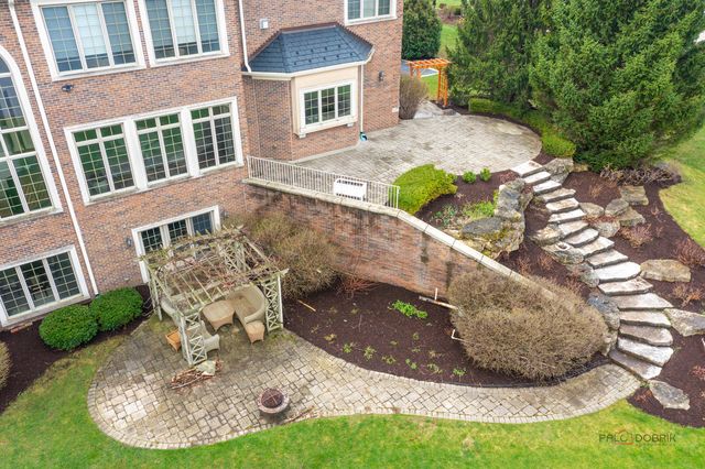 435 Winfield Lane, Inverness, IL 60010