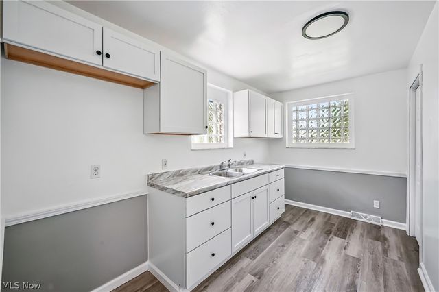 10861 Mahoning Avenue, North Jackson, OH 44451