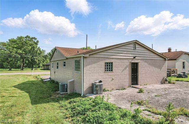 10861 Mahoning Avenue, North Jackson, OH 44451