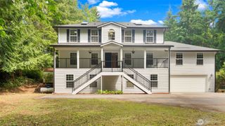 4762 NE Tree Ridge Lane, Poulsbo, WA 98370