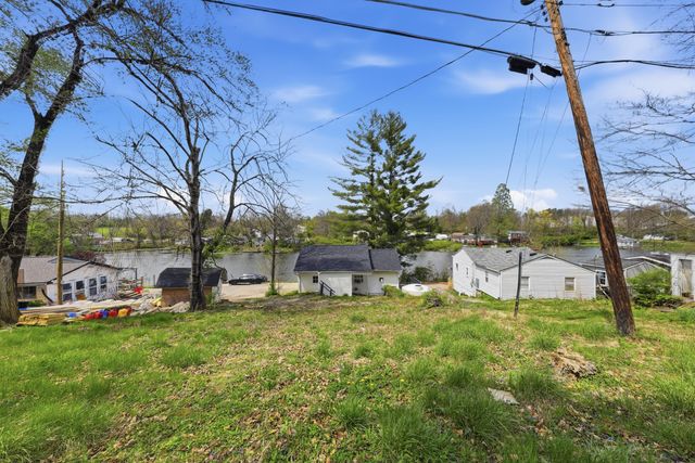 31 Boone Lake Circle, Walton, KY 41094