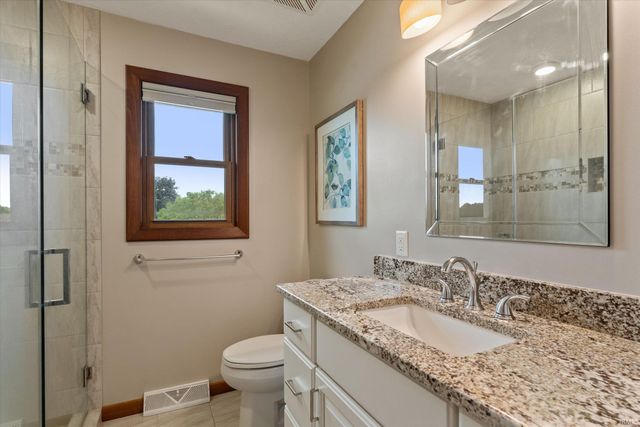 59214 Park Shore Drive, Elkhart, IN 46517
