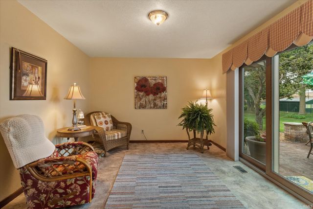 59214 Park Shore Drive, Elkhart, IN 46517