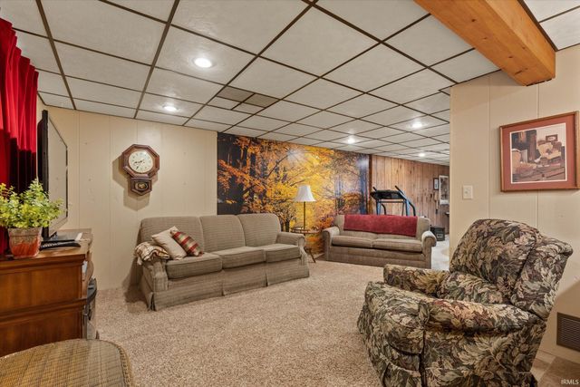 59214 Park Shore Drive, Elkhart, IN 46517