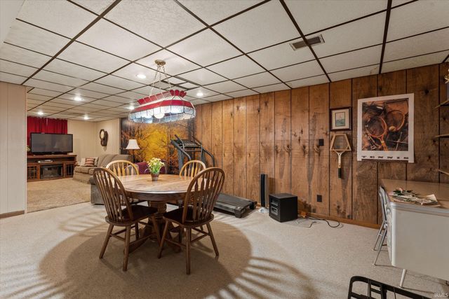 59214 Park Shore Drive, Elkhart, IN 46517