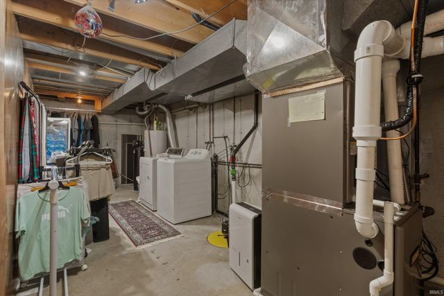 59214 Park Shore Drive, Elkhart, IN 46517