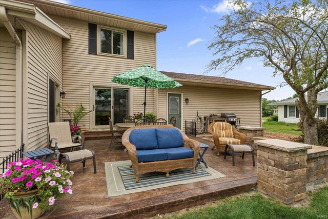 59214 Park Shore Drive, Elkhart, IN 46517