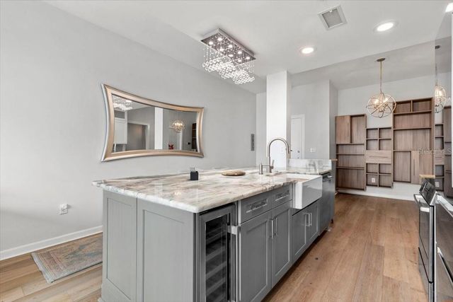 400 4TH AVENUE S 1008, St Petersburg, FL 33701