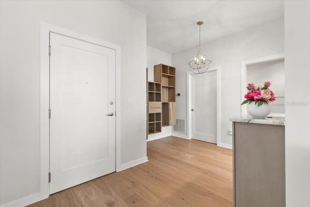 400 4TH AVENUE S 1008, St Petersburg, FL 33701