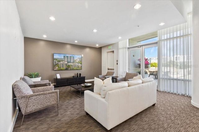 400 4TH AVENUE S 1008, St Petersburg, FL 33701