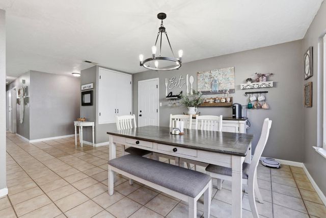 7000 Sunburst Way, Citrus Heights, CA 95621