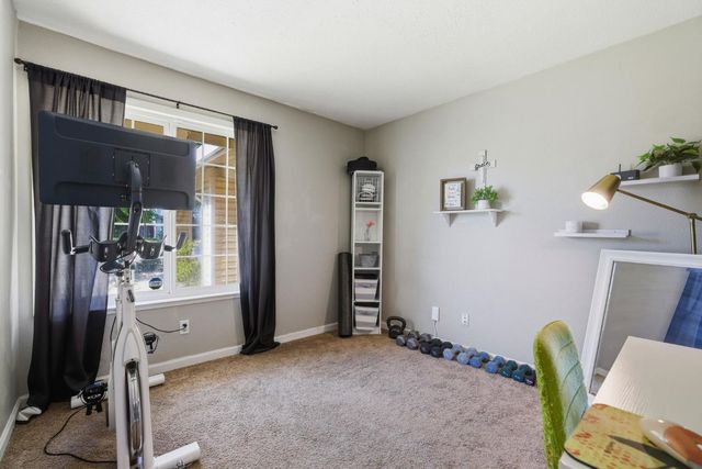 7000 Sunburst Way, Citrus Heights, CA 95621