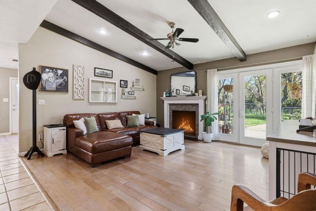 7000 Sunburst Way, Citrus Heights, CA 95621