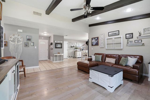 7000 Sunburst Way, Citrus Heights, CA 95621