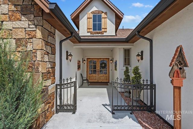2016 E Mainacht St, Meridian, ID 83642