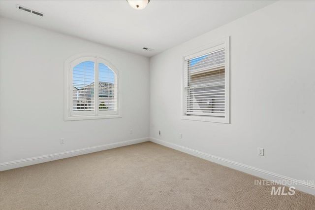 2016 E Mainacht St, Meridian, ID 83642